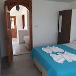 Sincer Apartment *