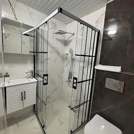 Apartment Sincer *